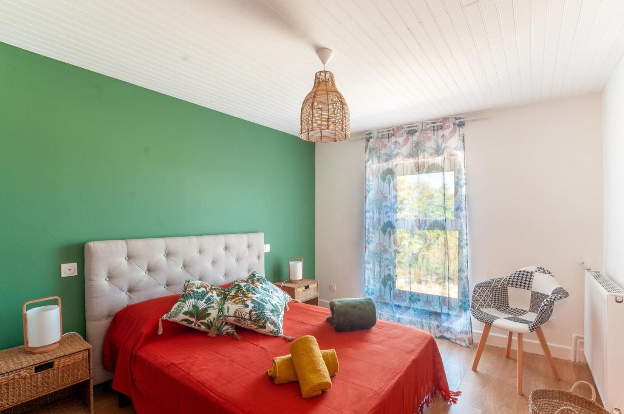 Вилла Chez Annie Et William Montpouillan Экстерьер фото